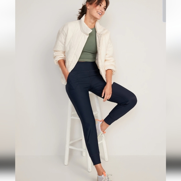 Old Navy High Waisted Power Soft Joggers - Picture 3 of 9